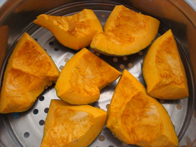 南瓜玉米面芝麻饼步骤1