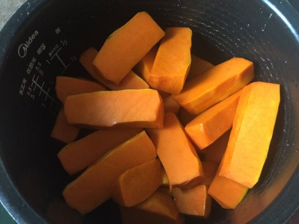 粉蒸南瓜（附米粉的做步骤5