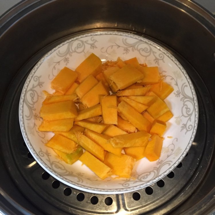 奥利奥南瓜杯步骤2
