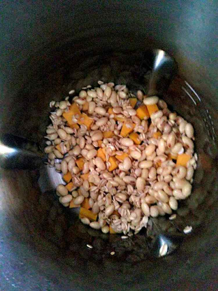 南瓜燕麦豆浆步骤2
