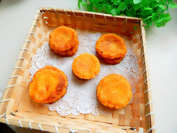 煎南瓜饼步骤11