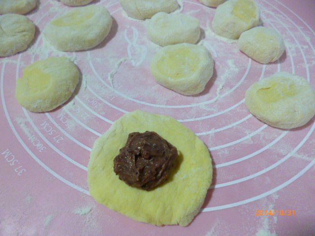 豆沙馅小餐包步骤9