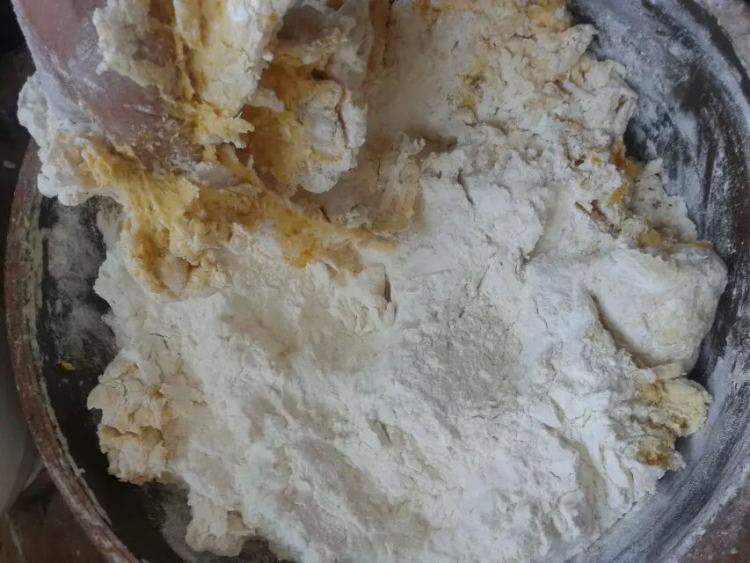 南瓜面小圆饼步骤3