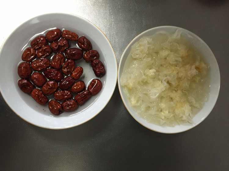 #美味的朋友#南瓜红枣步骤1