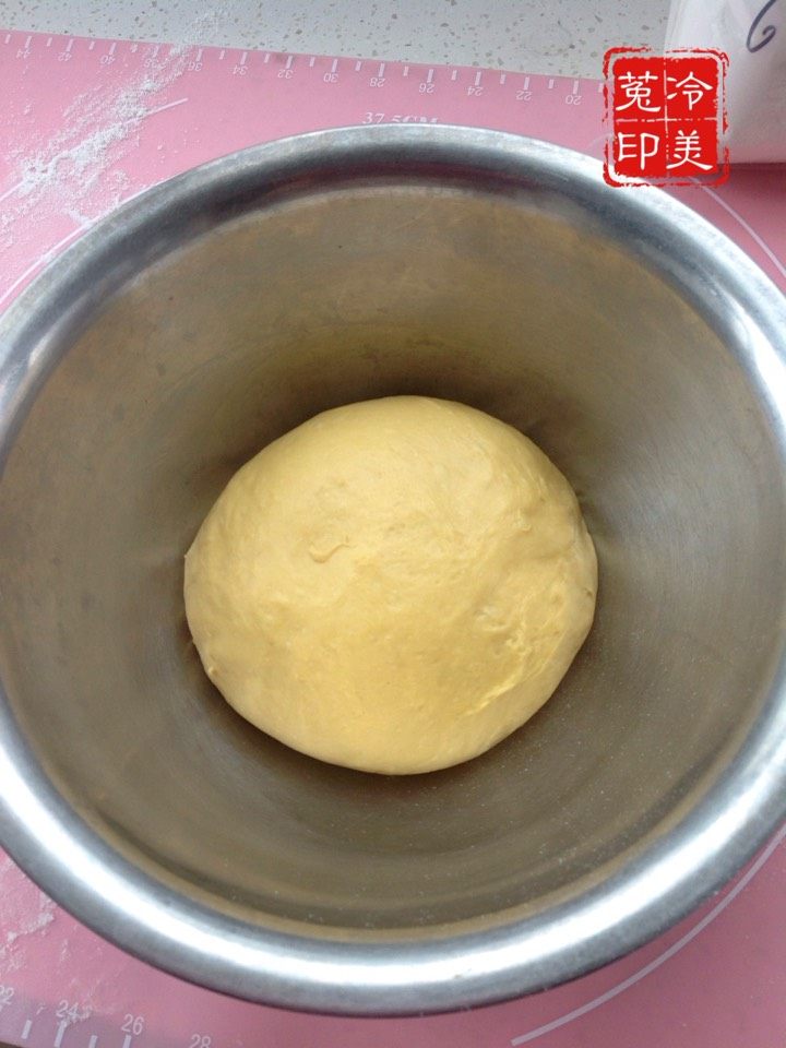 南瓜绣球面包步骤7