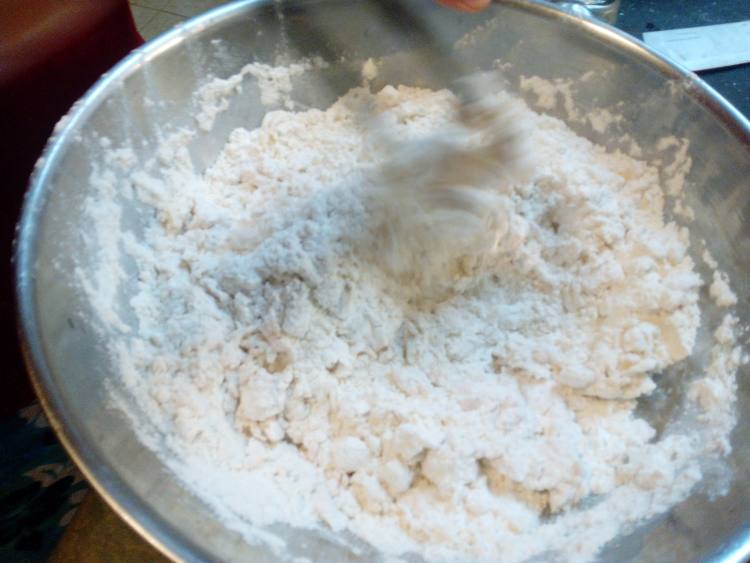 南瓜叶饼步骤6