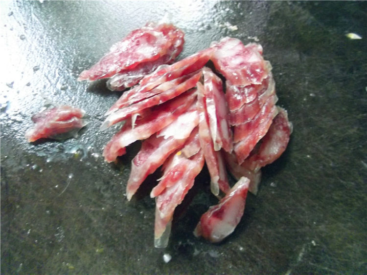 腊肠炒南瓜步骤3