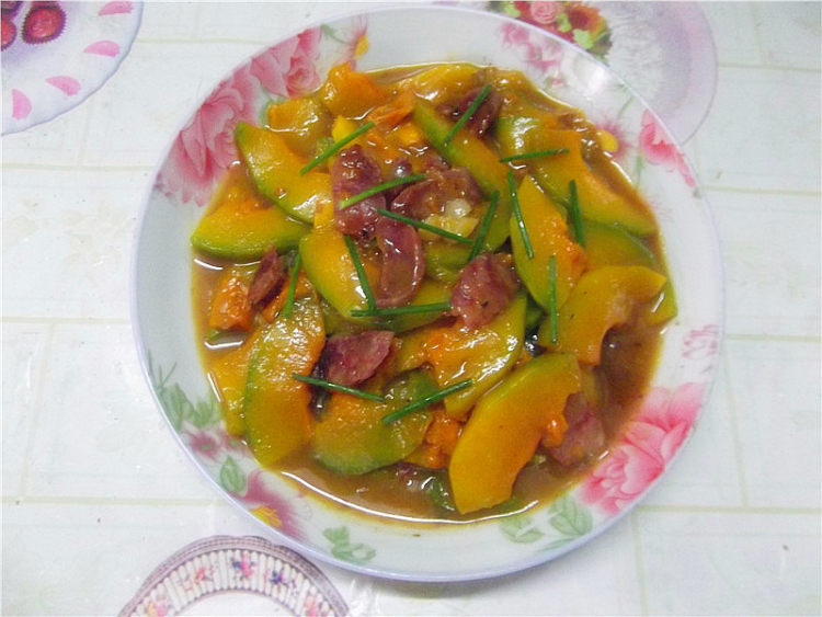 腊肠炒南瓜步骤8