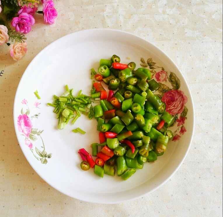 酱烧茄子土豆丁步骤3