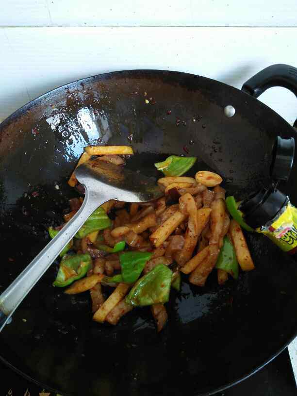 茄子炒土豆步骤8
