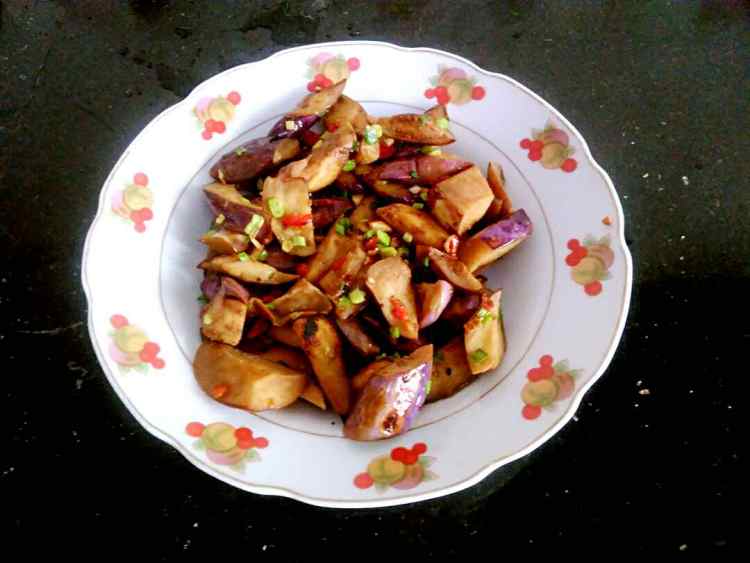 炒腌茄子步骤9