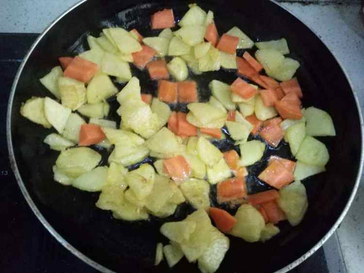 肉末茄子土豆盖饭步骤6