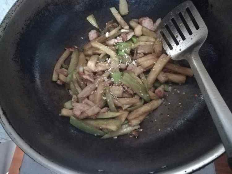 蚝油茄子条步骤10