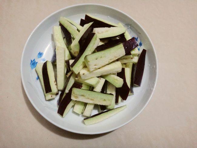 豆角茄子步骤1