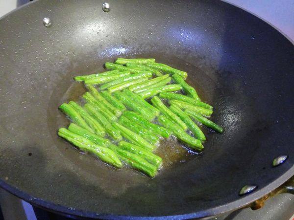 豆角茄子步骤5