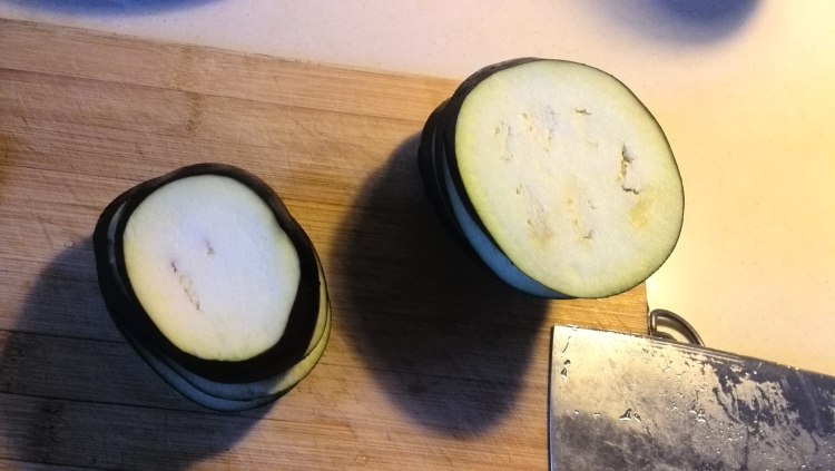 剁椒脆皮茄条步骤2