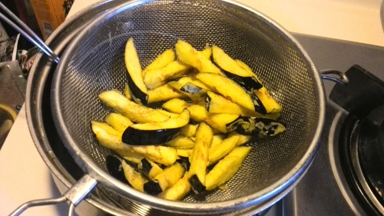 剁椒脆皮茄条步骤8