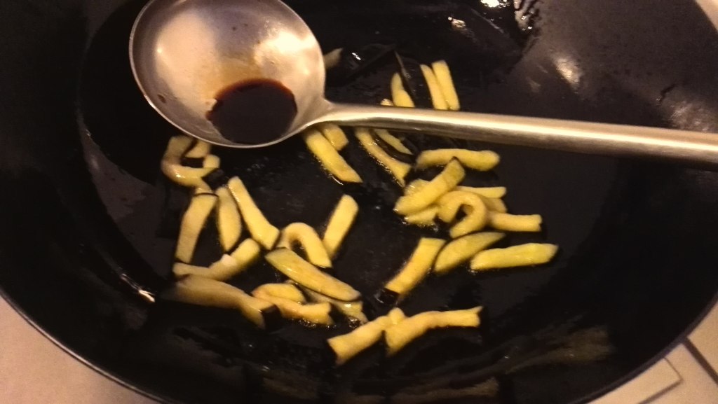 茄子炒饭步骤7