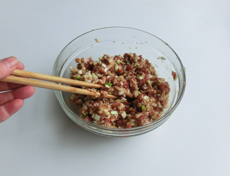 茄子馅水饺步骤5