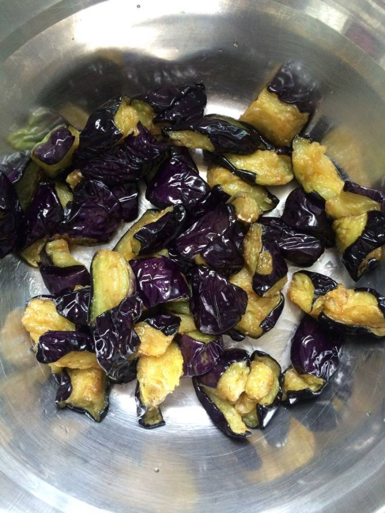 蒜末烧茄子步骤6