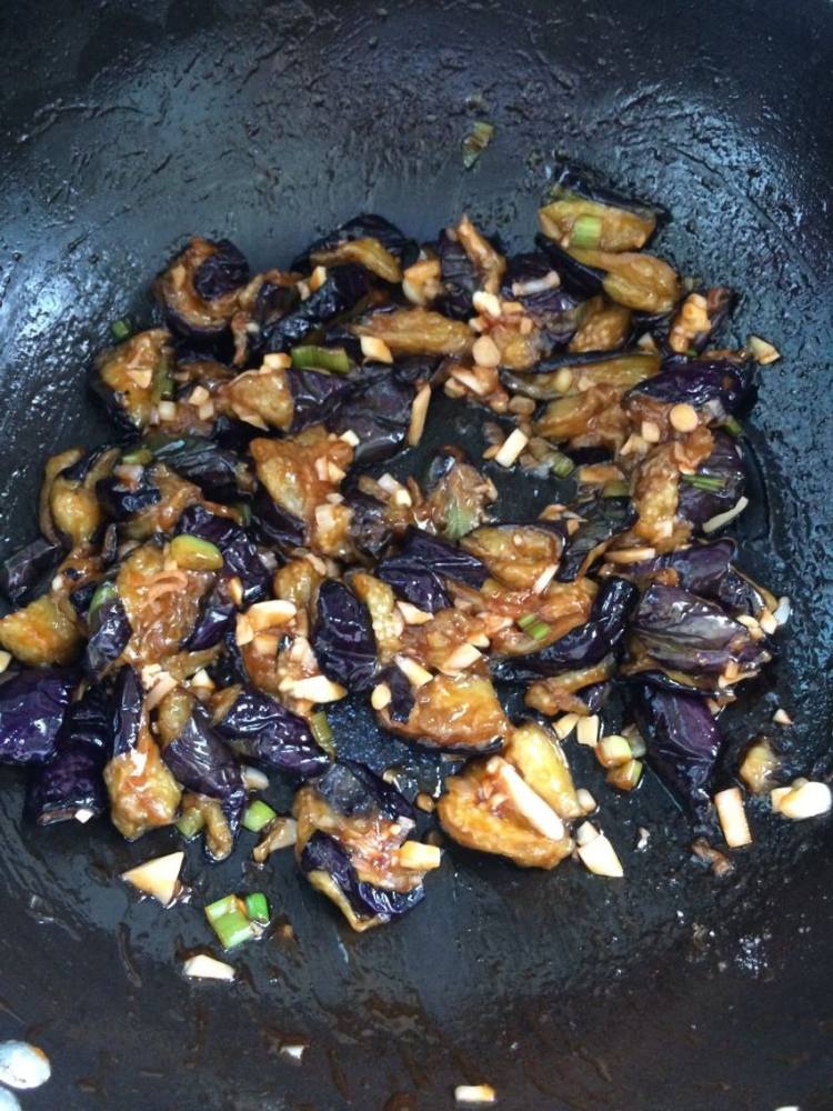 蒜末烧茄子步骤12