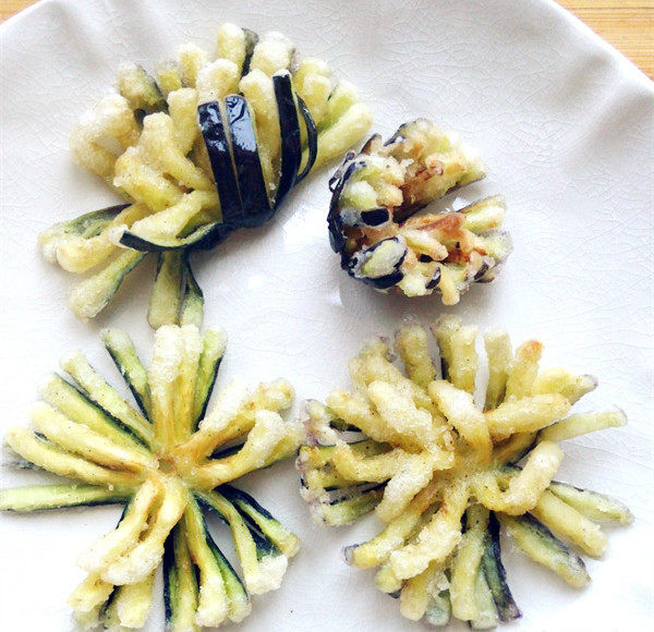 糖醋菊花茄子步骤7