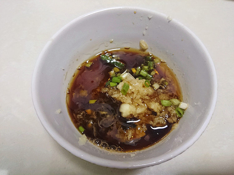 耗辣椒拌茄子步骤5
