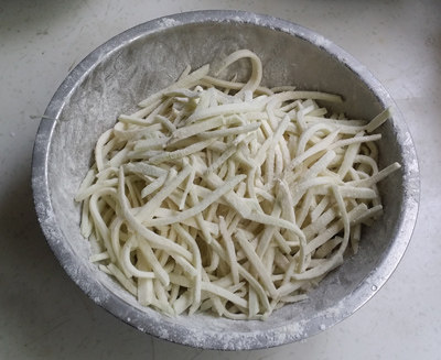 粉蒸茄条步骤3