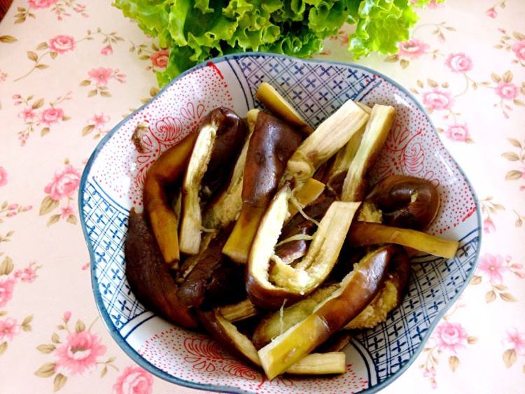 鸡蛋酱蒸茄子步骤3