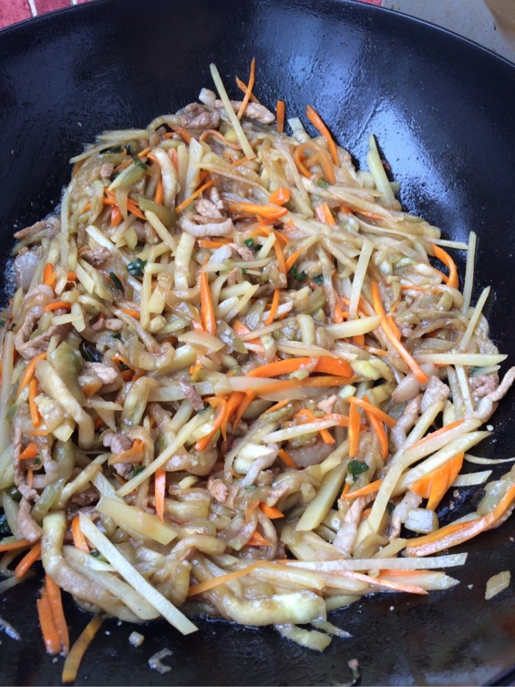 茄子土豆丝步骤7