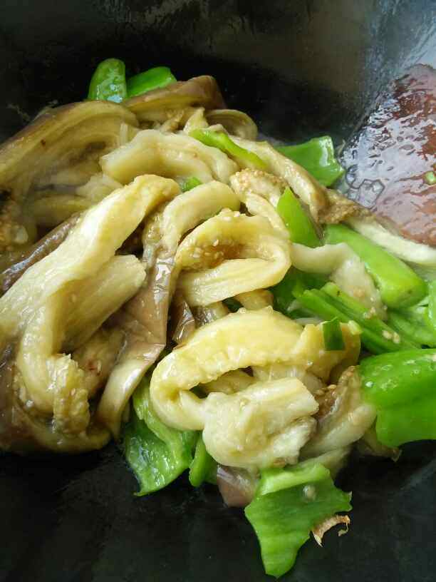 辣炒手撕茄步骤7