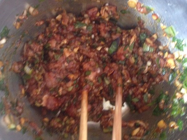 电饭锅版煎茄盒步骤5