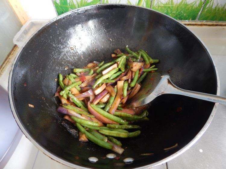 豆角辣烧茄子步骤14