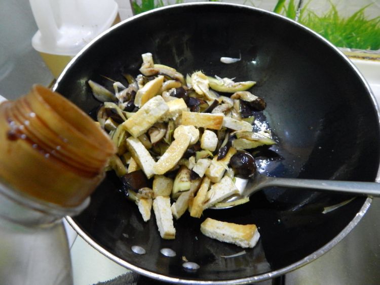 茄子烧豆腐步骤9