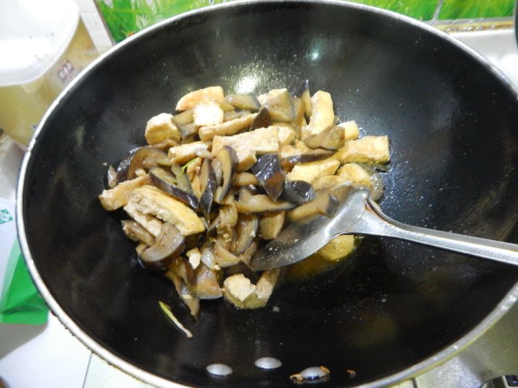 茄子烧豆腐步骤13