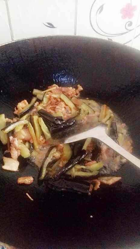 茄子炒肉丝步骤12