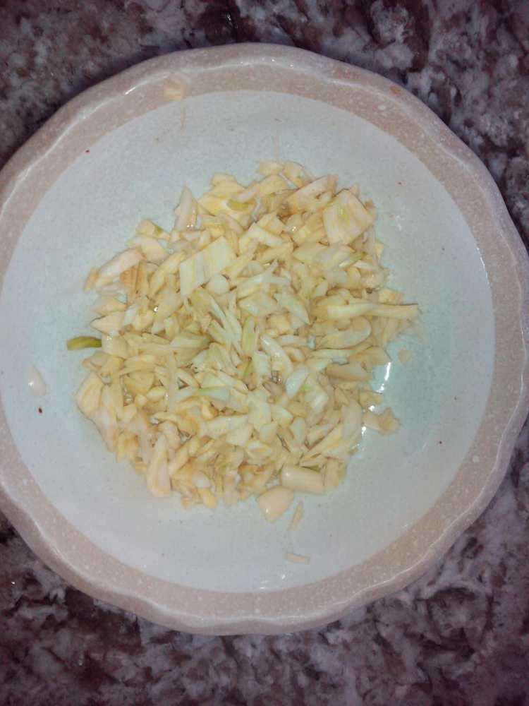 肉末酱香茄子条步骤4