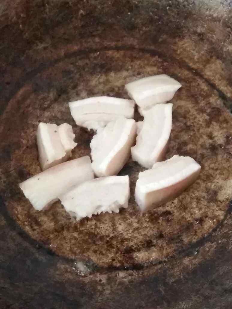 蒜苔炒茄子步骤7