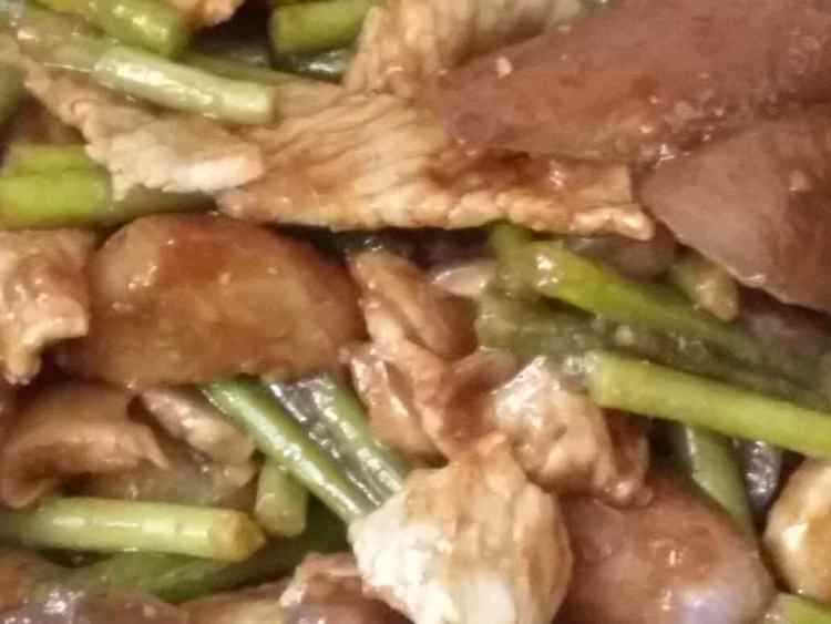 蒜苔炒茄子步骤15