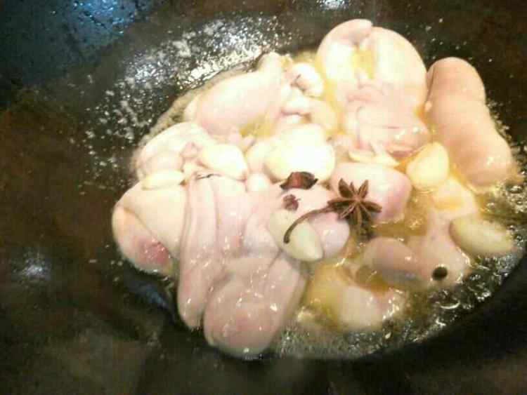 鱼白炖茄子步骤4