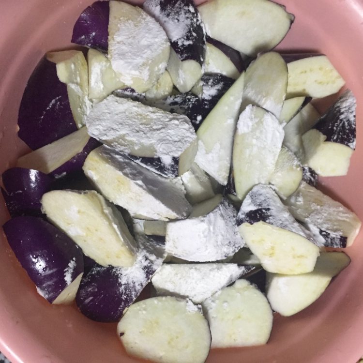 肉末红烧茄子步骤2
