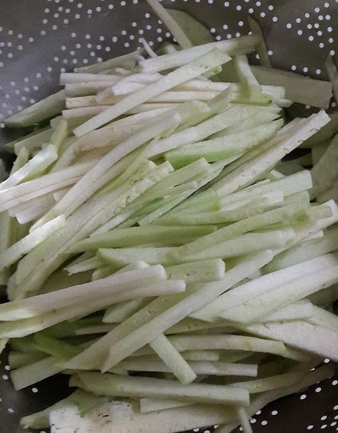 青椒酱茄子步骤1