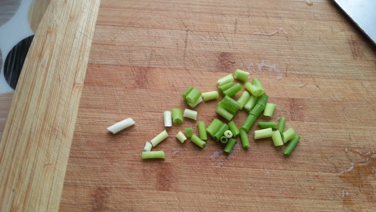 豆角茄子闷面步骤1