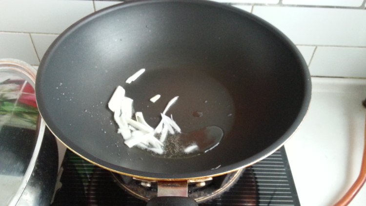 豆角茄子闷面步骤5