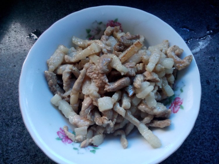 肉丝炒茄子步骤5