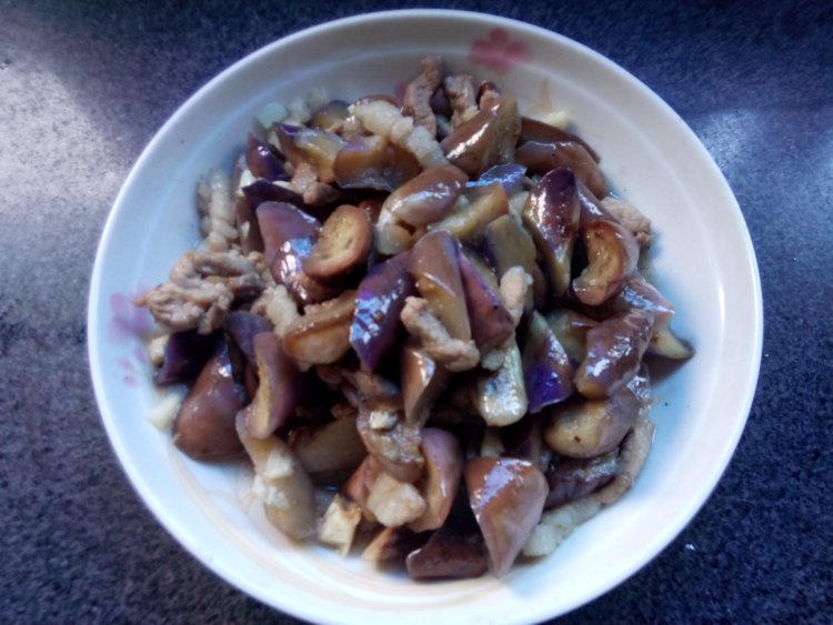 肉丝炒茄子步骤9
