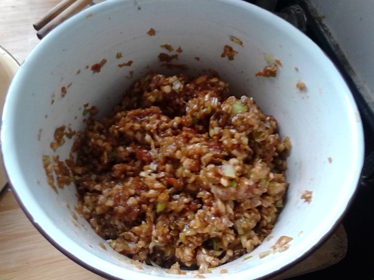 茄子猪肉馅饺子步骤4