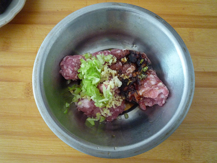 风沙脆茄盒步骤2