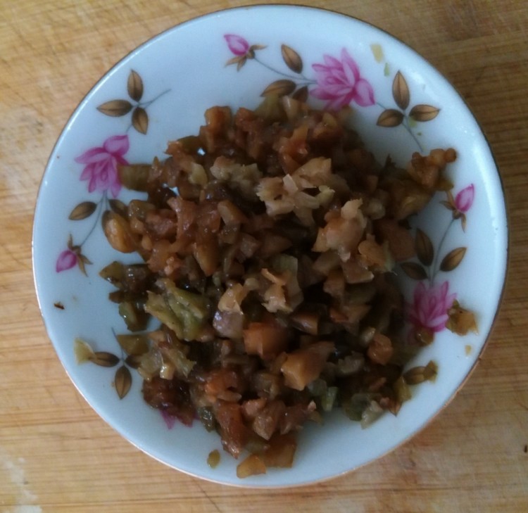 麻酱榨菜末蒸茄步骤5