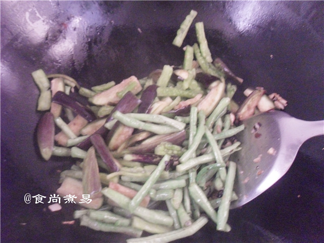 蒜蓉炒三宝步骤9